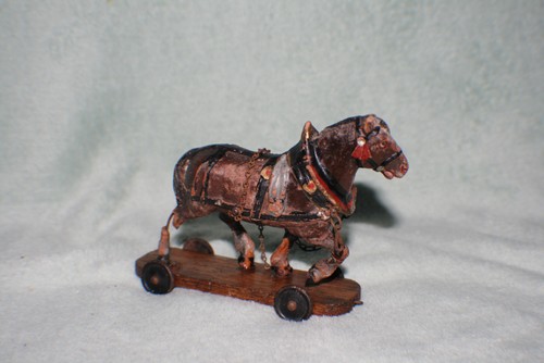 Antikes pferd zugpferd - pferd,