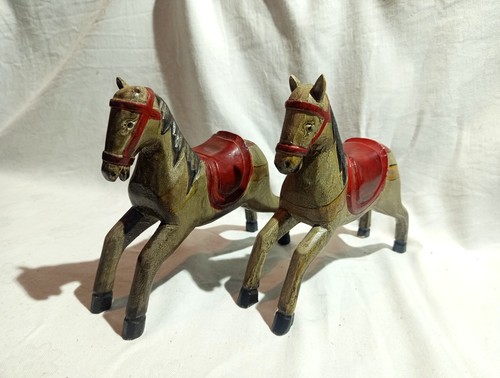 Vintage spielzeug pferde paar - vintage,
